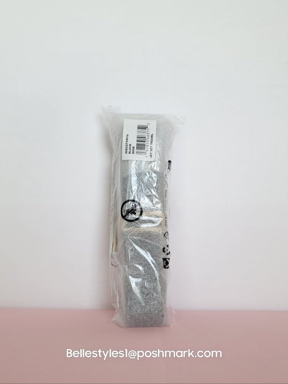 MICHAEL KORS Webbing Strap Signature Logo with Carabiner Clip- Black ⭐ - Picture 16 of 16